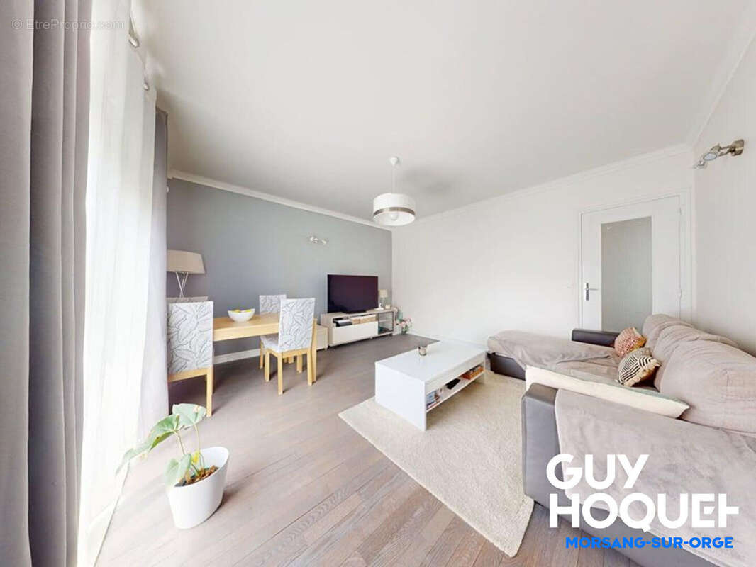 Maison à SAVIGNY-SUR-ORGE