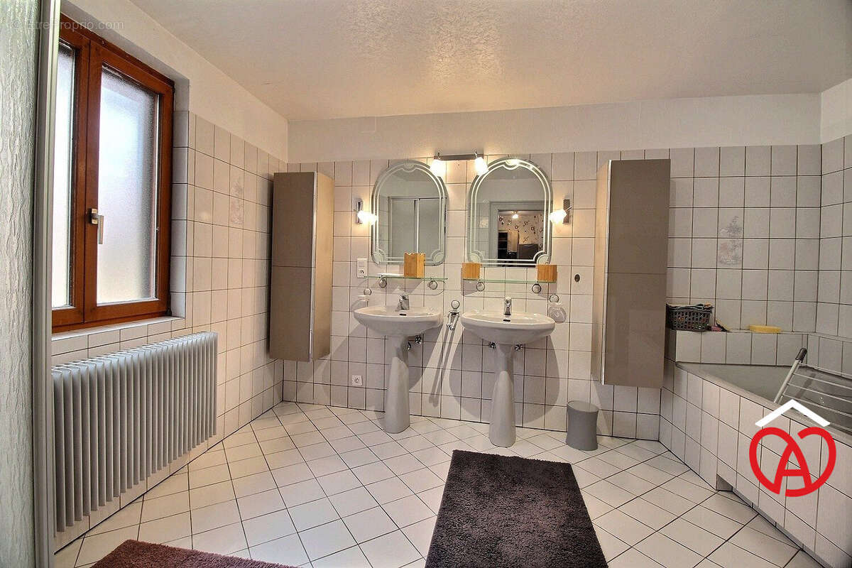 Appartement à DAMBACH-LA-VILLE