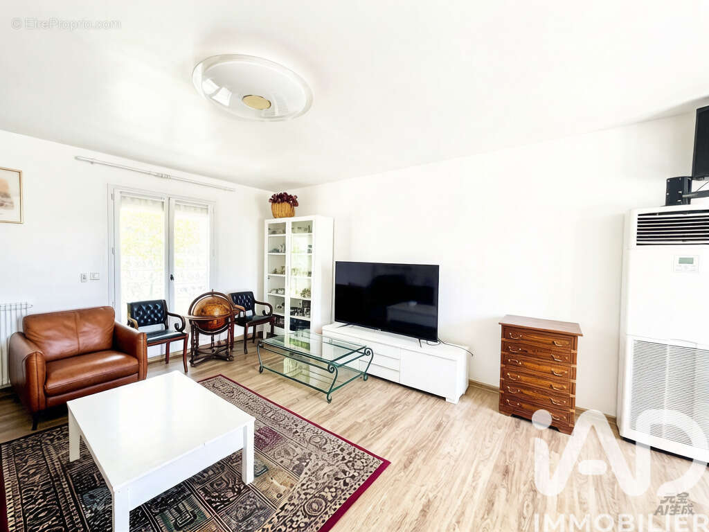 Maison 130 m² à Le Blanc-Mesnil  - photo 8