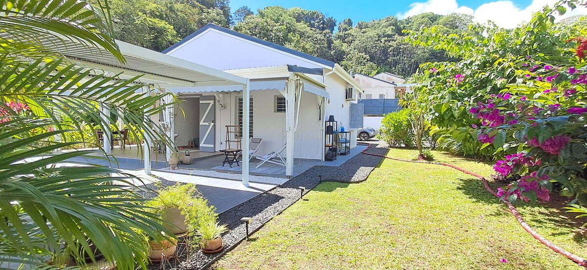 Maison à PETIT-BOURG