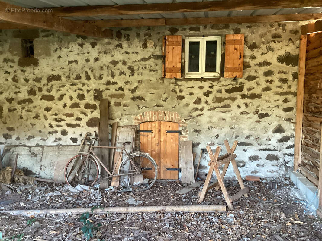 Ferme avec dépendances A RENOVER - sur terrain d'env 1200 m2 - photo 33