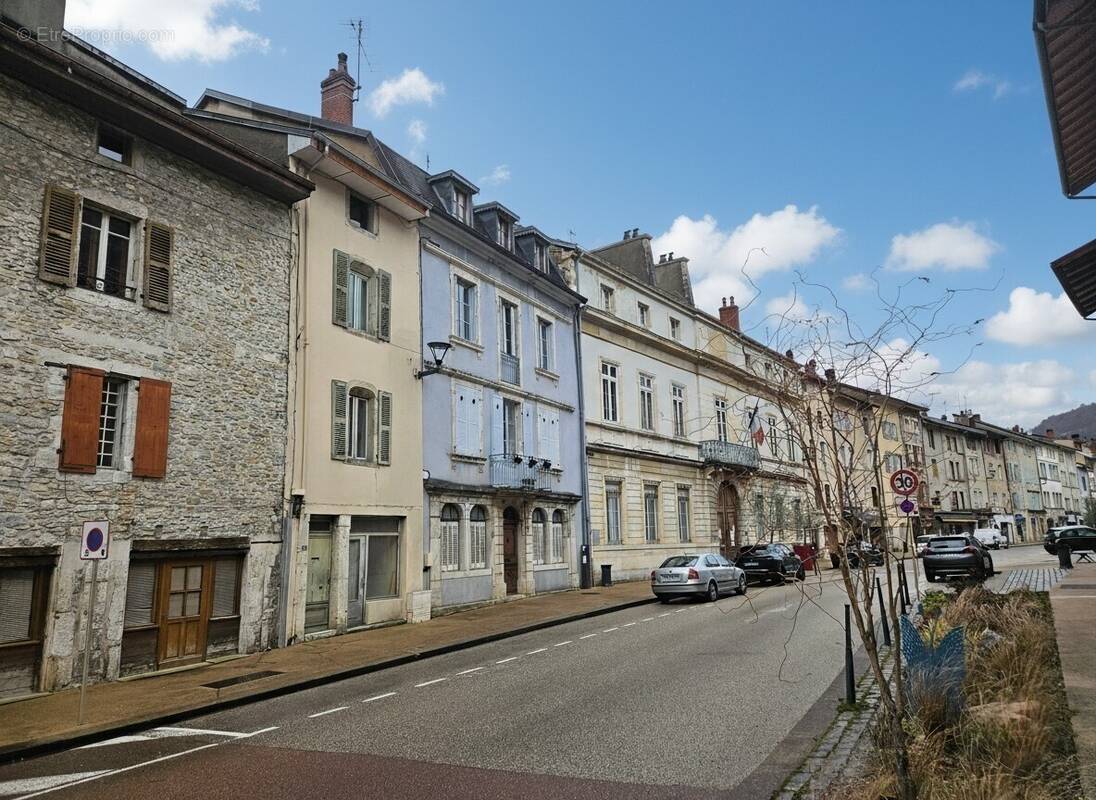 Appartement à NANTUA