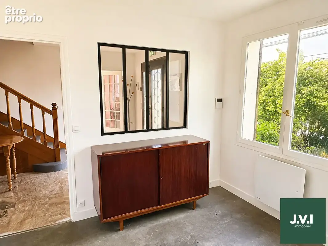 A vendre - Bas-Montmorency, Maison familiale 218 m² - 7 pièces, 5 chambres - photo 6