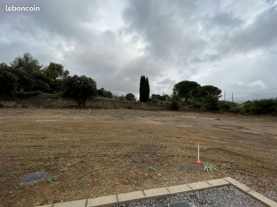 Terrain 1056 m² à Gabian  - photo 4