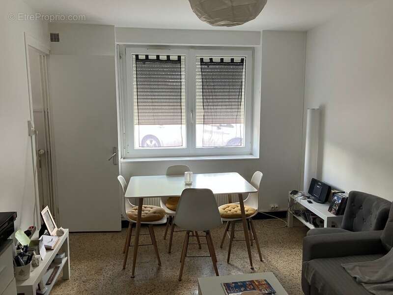 Appartement à BELLEVILLE