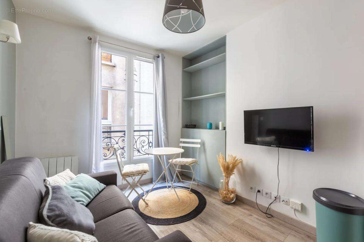 Appartement à PARIS-18E