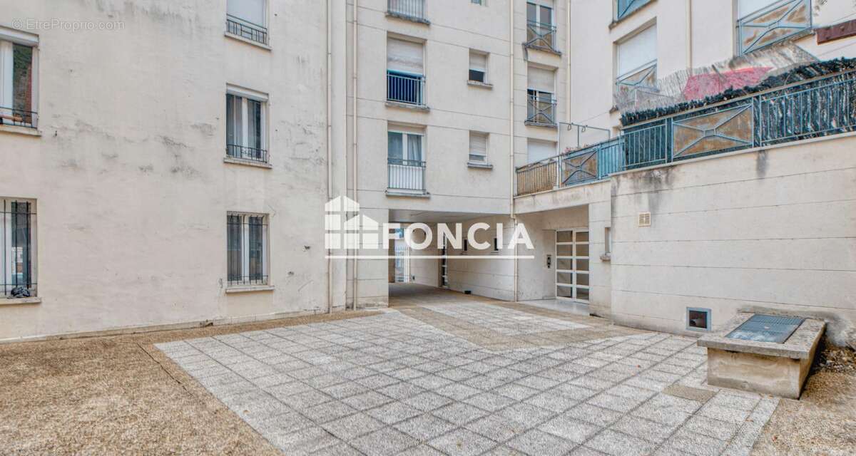 Appartement à MEULAN