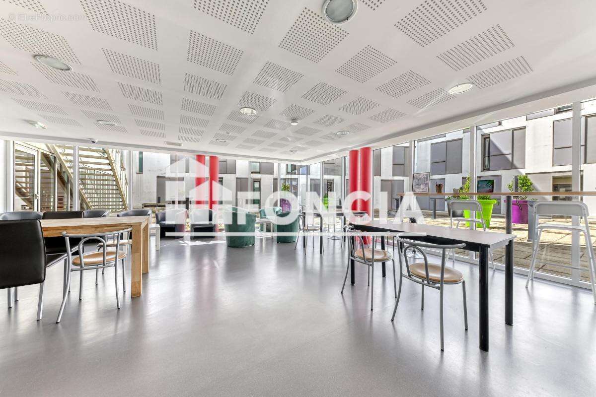 Vente - Appartement en résidence services - Studio - 25,62 m² - - photo 17