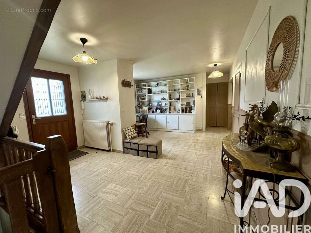 Photo 2 - Maison à CHATEAUNEUF-EN-THYMERAIS