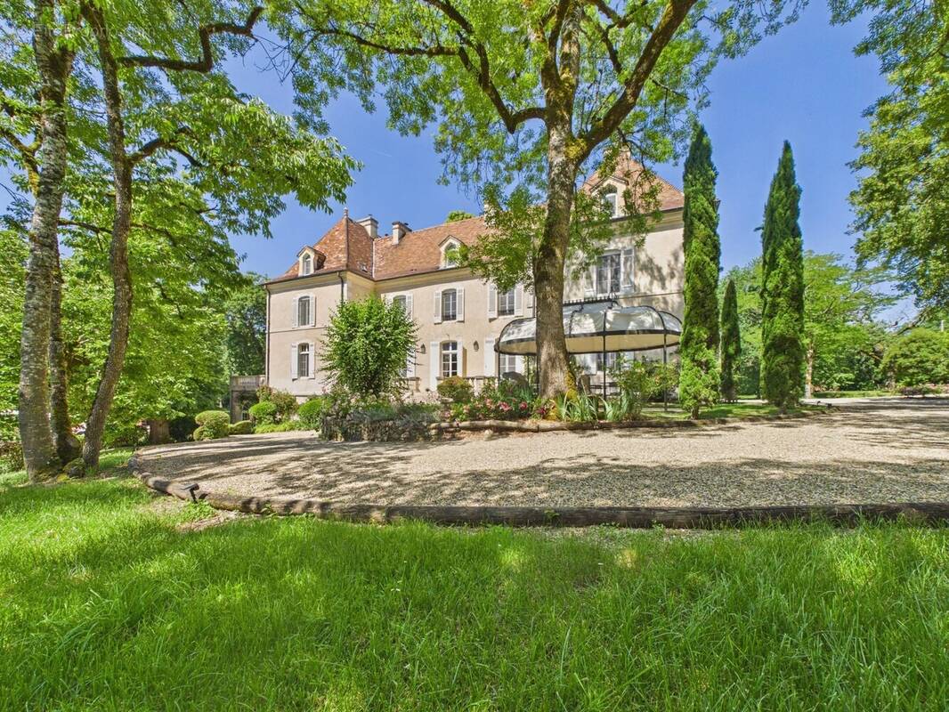 Maison à ISSIGEAC