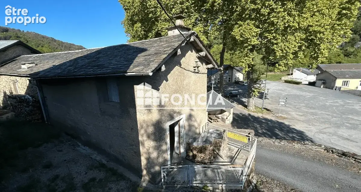 Maison de caractère à rénover sur la commune de VIANE 81 - photo 2