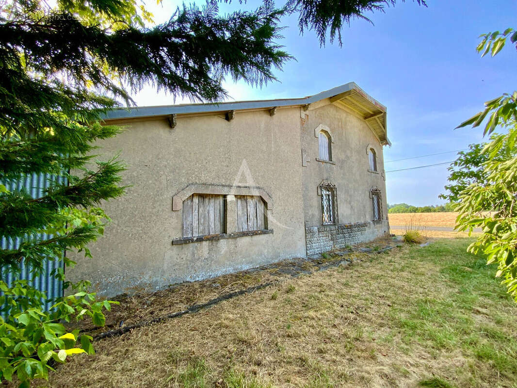 Maison Neuillac 3 pièce(s) 80 m2 - photo 15