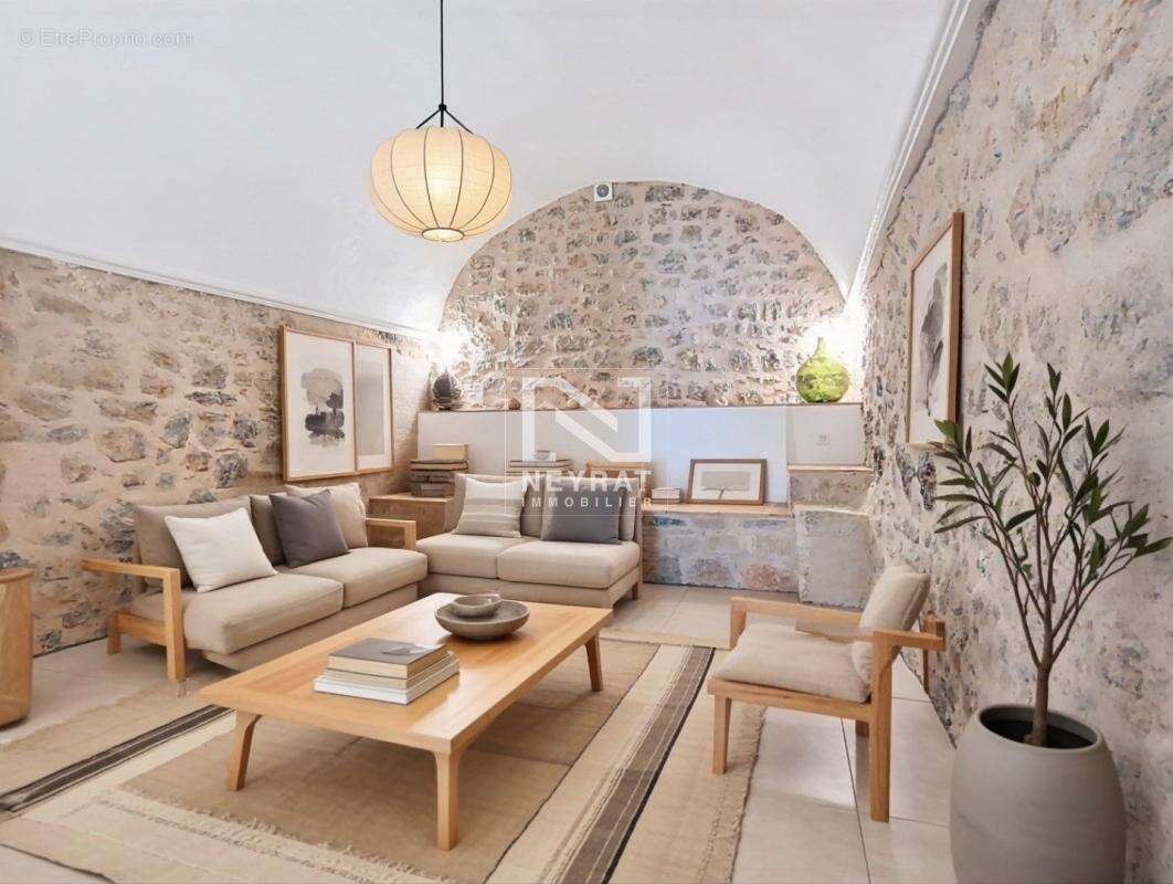 Maison à FAYENCE