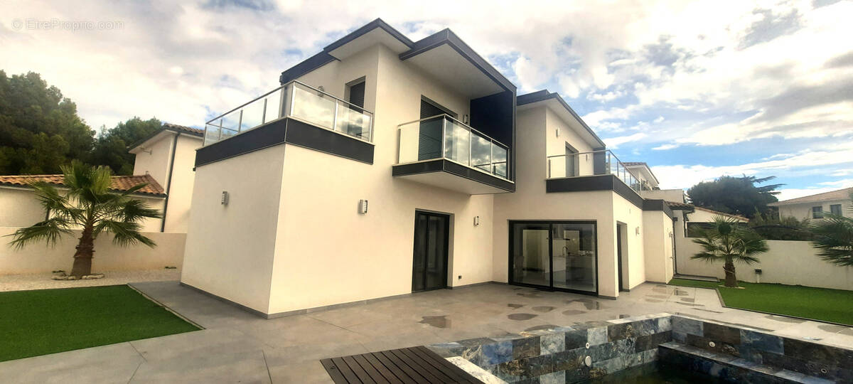 Maison à THEZAN-LES-BEZIERS