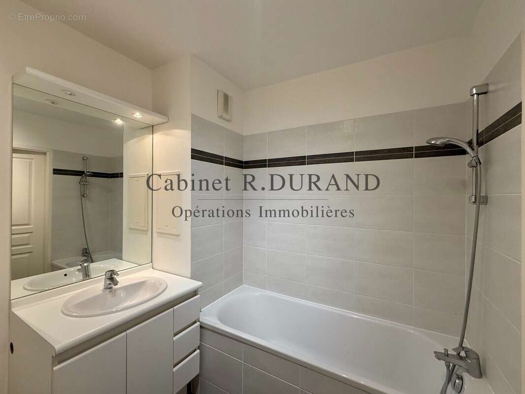 Appartement 61 m² à Bois-Colombes  - photo 4