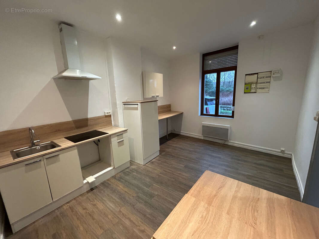 Maison à SAINT-AMAND-LES-EAUX