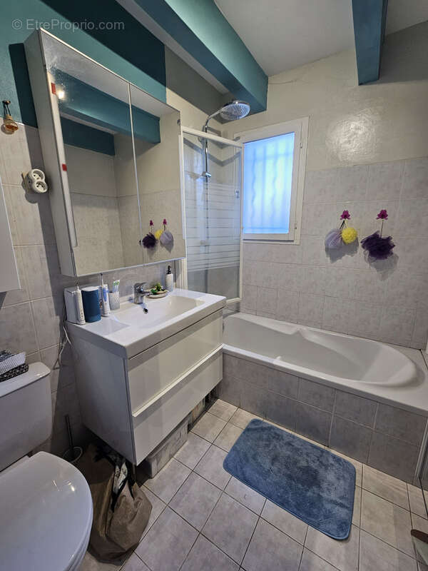 Maison à SAINT-CANNAT