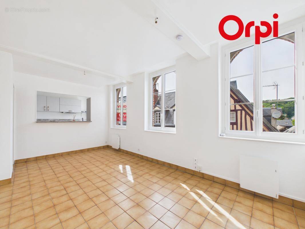 Appartement à BERNAY