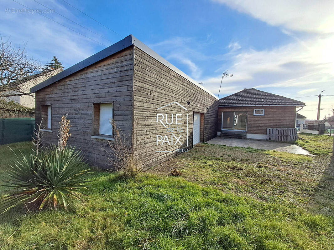 Maison à THURE