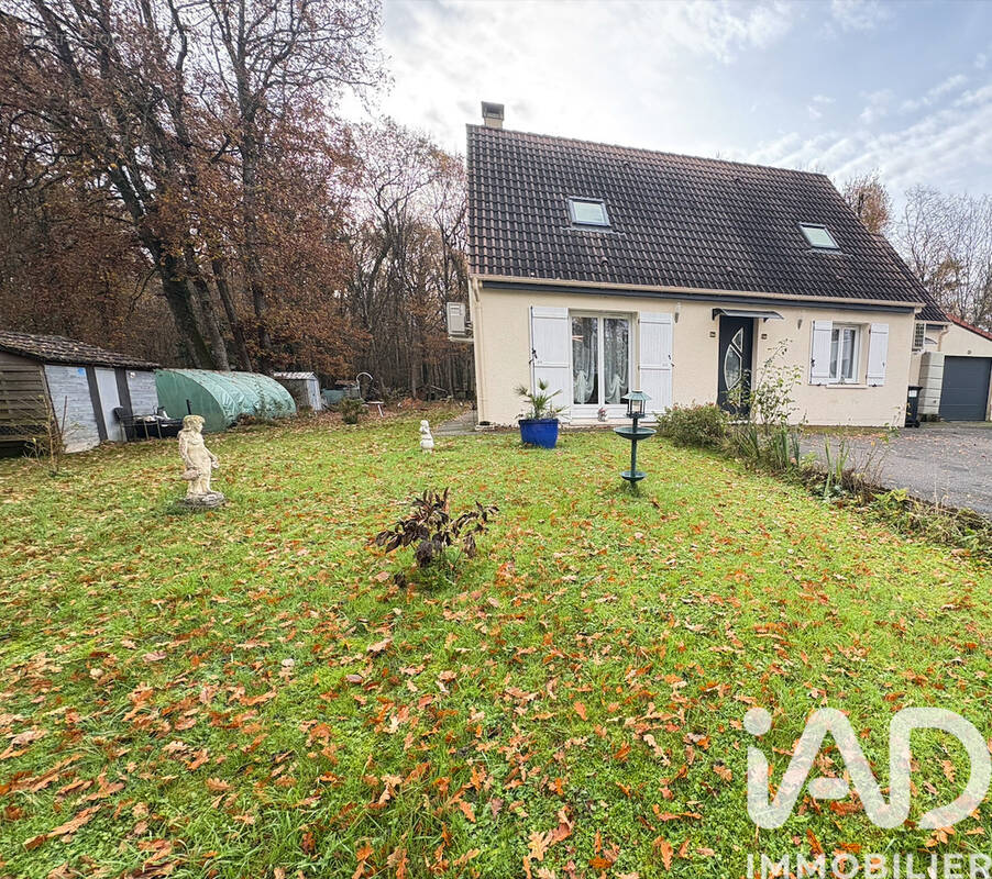 Photo 1 - Maison à BAZOCHES-SUR-LE-BETZ