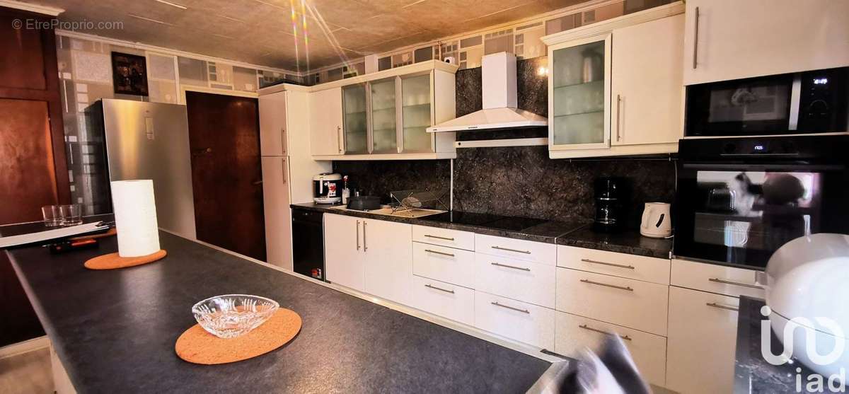 Photo 7 - Commerce à PLOMBIERES-LES-BAINS