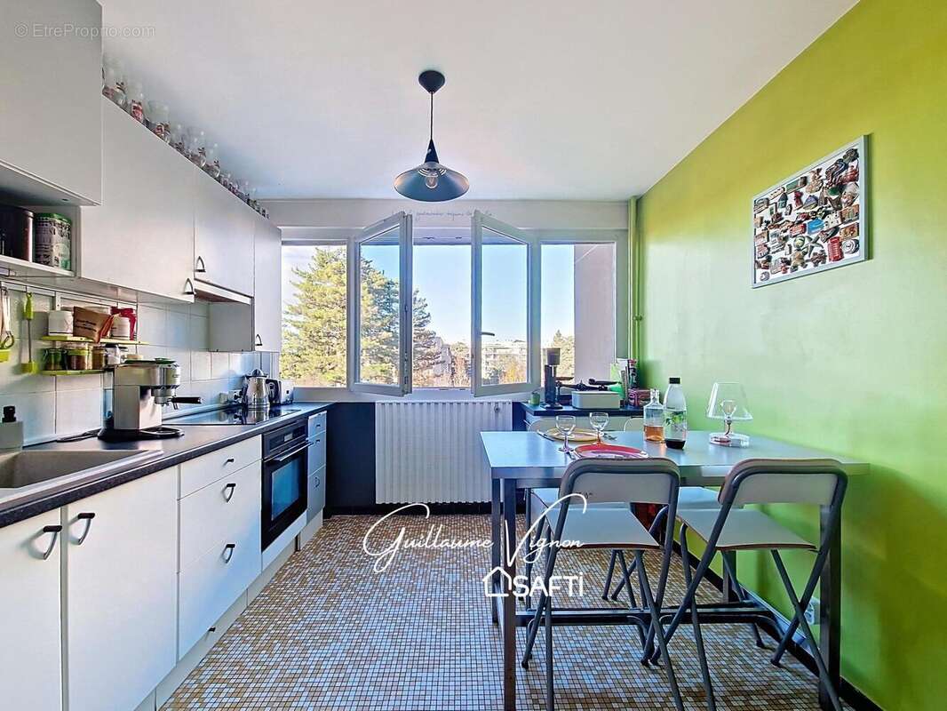 Photo 4 - Appartement à SAINTE-FOY-LES-LYON