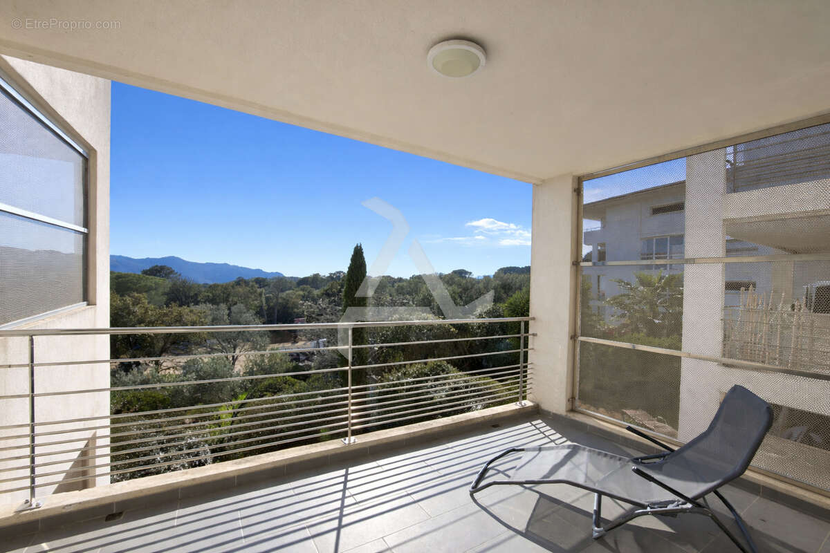 Appartement à PORTO-VECCHIO