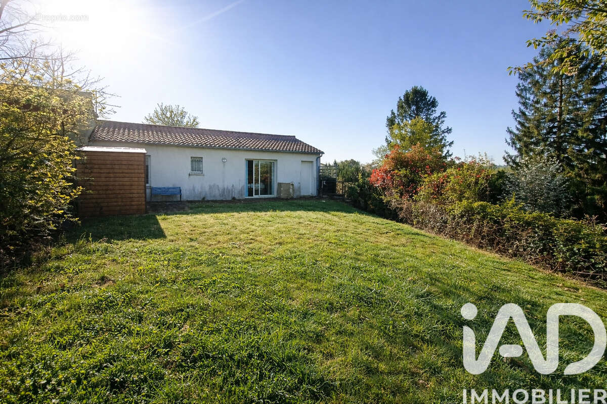 Photo 1 - Maison à MENIGOUTE