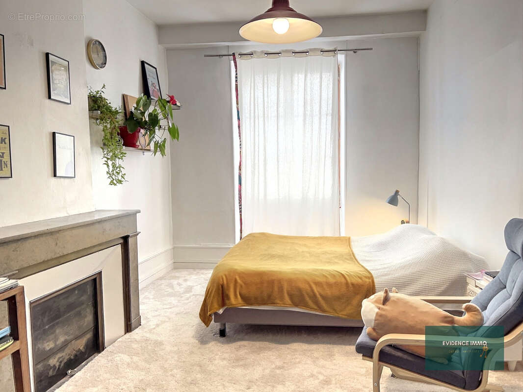 Appartement à BOURGOIN-JALLIEU