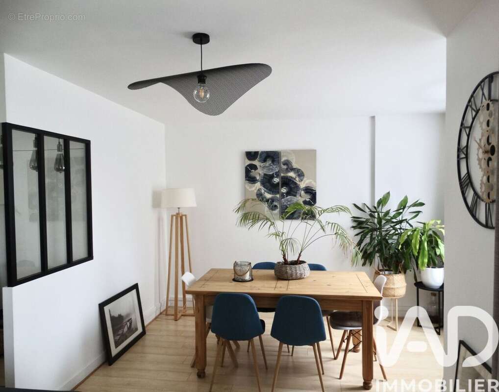 Photo 3 - Appartement à LA CELLE-SAINT-CLOUD