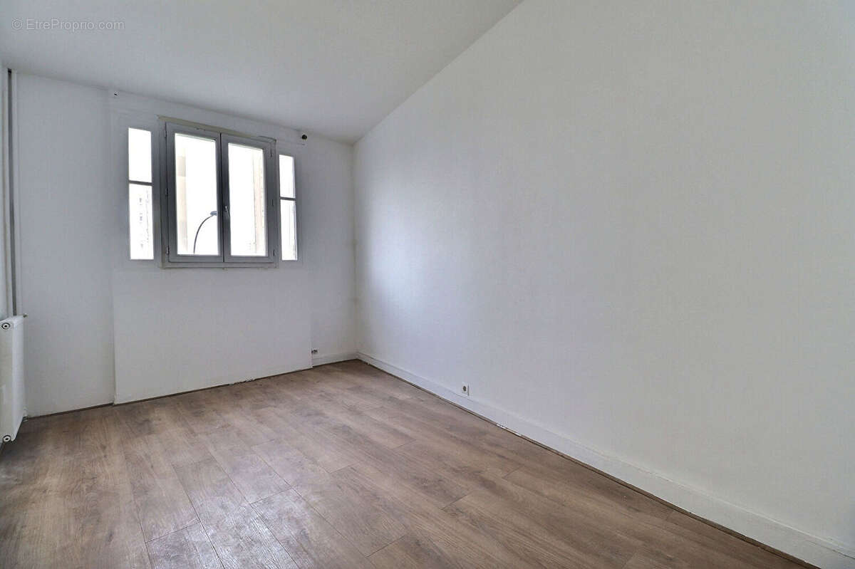 Appartement à AUBERVILLIERS