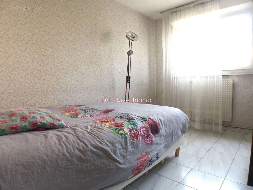 Appartement à MARSEILLE-11E
