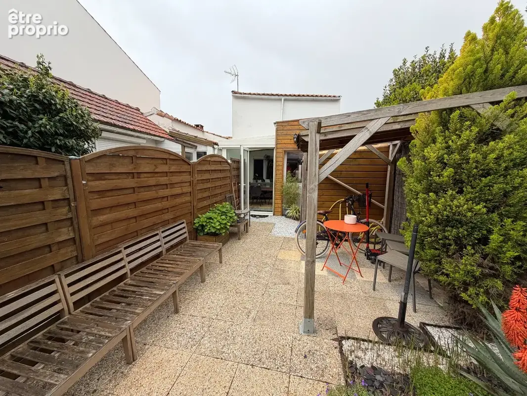 Maison à vendre 3 pièces entre centre-ville et plage à NOIRMOUTIER (85330) - photo 4