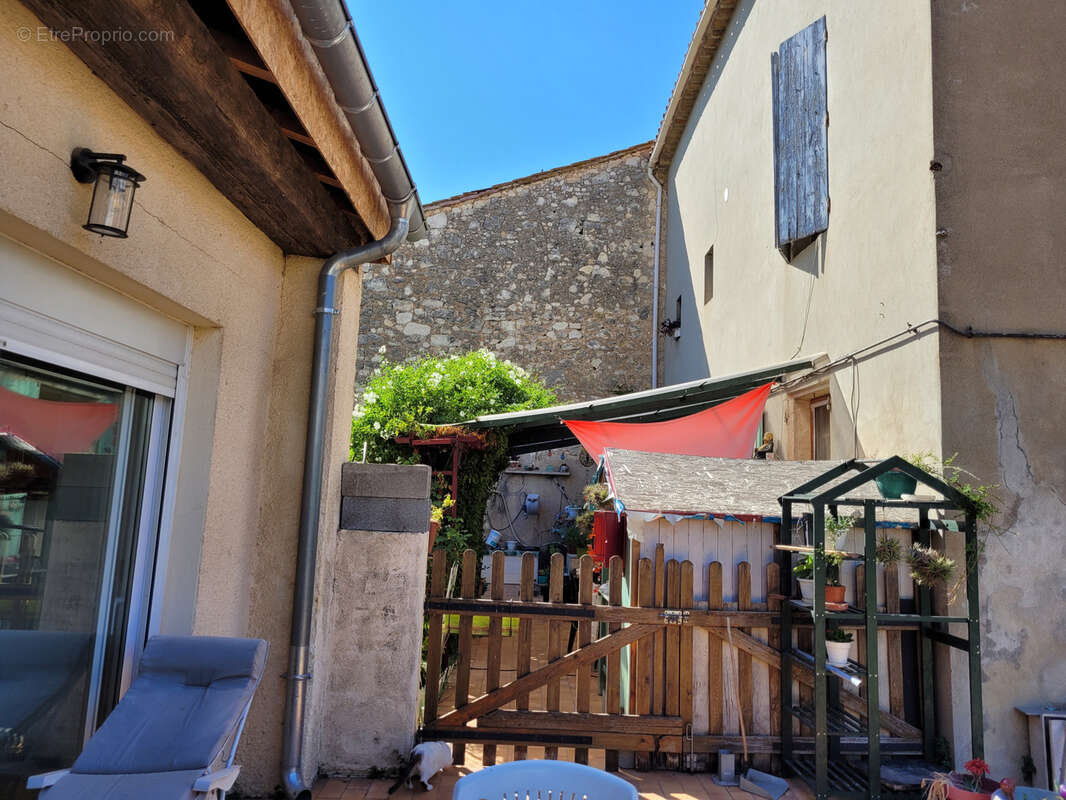 Maison à FLEURY