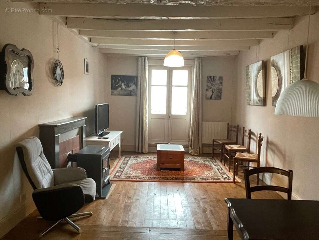 Maison à MARCILLAT-EN-COMBRAILLE