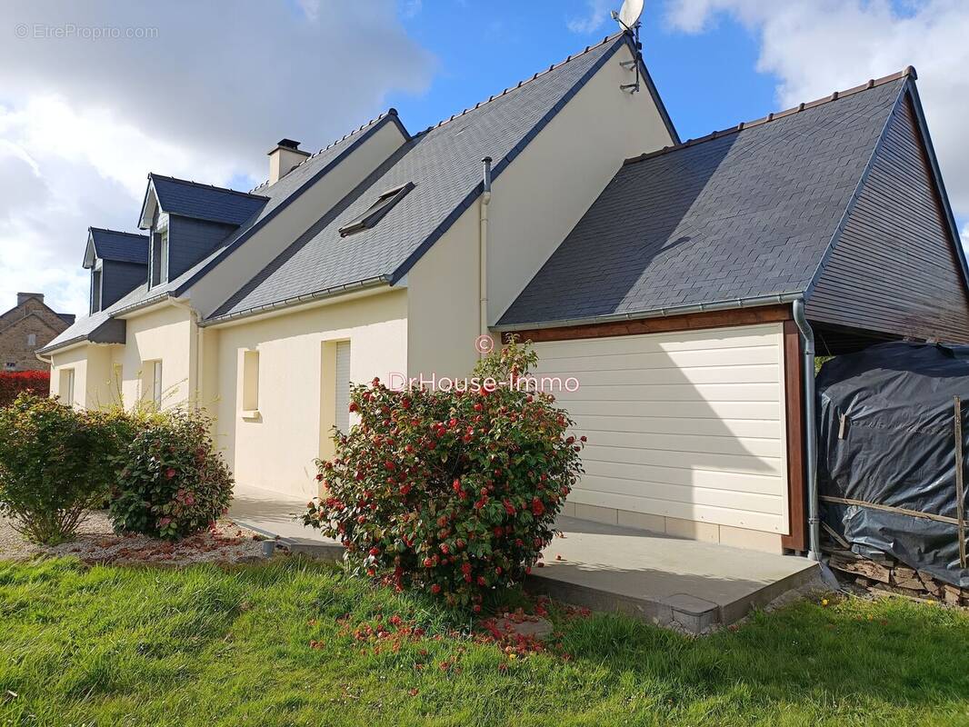 Maison à LES CHERIS