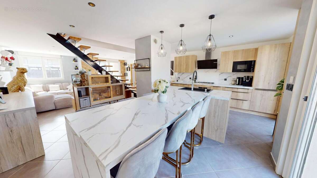 Photo 6 - Maison à L'ISLE-D'ABEAU