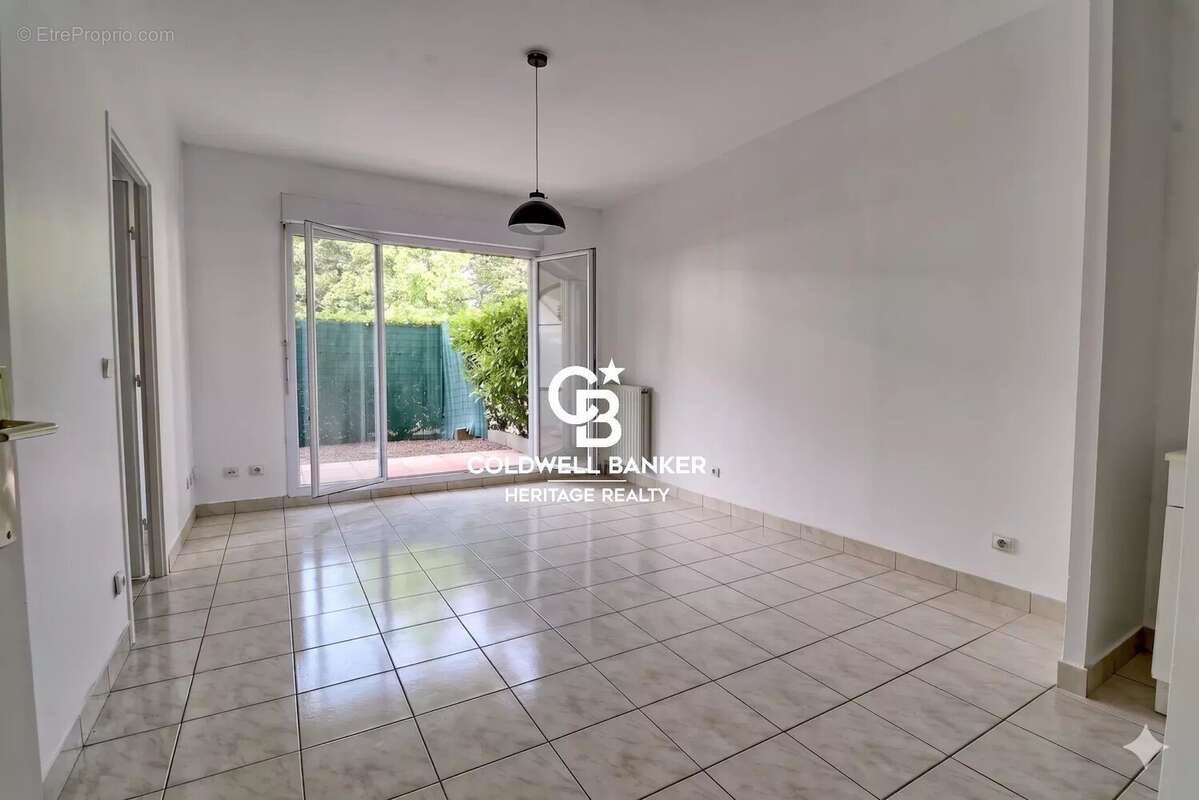 Appartement à TASSIN-LA-DEMI-LUNE