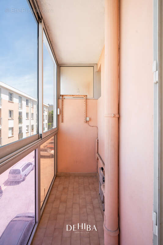 Appartement à MARSEILLE-8E