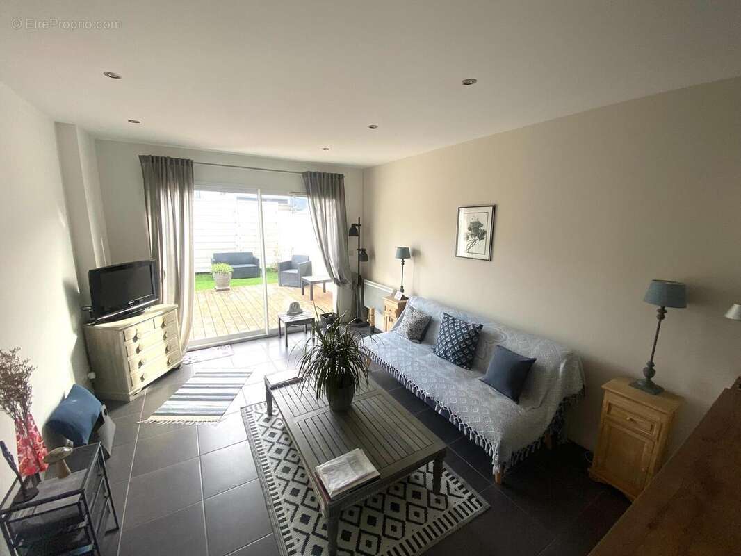 Photo 2 - Maison à ANGOULINS