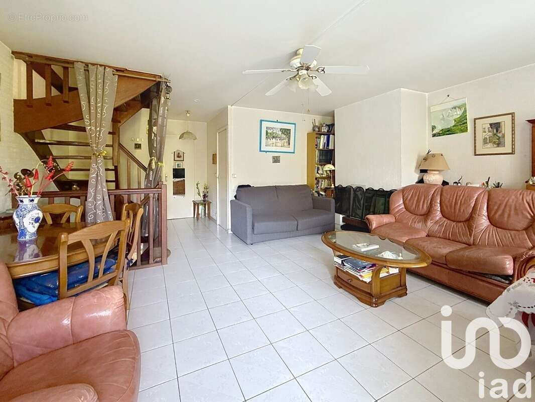 Photo 2 - Maison à ATHIS-MONS