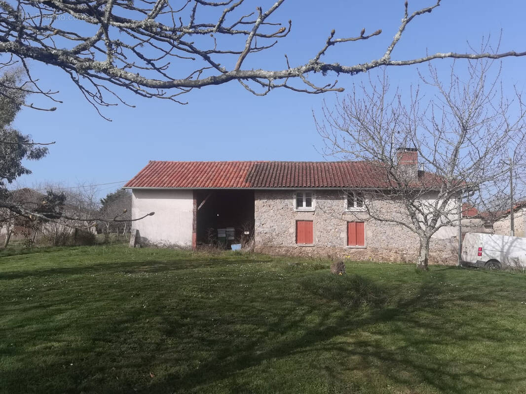 Maison à VERNEUIL