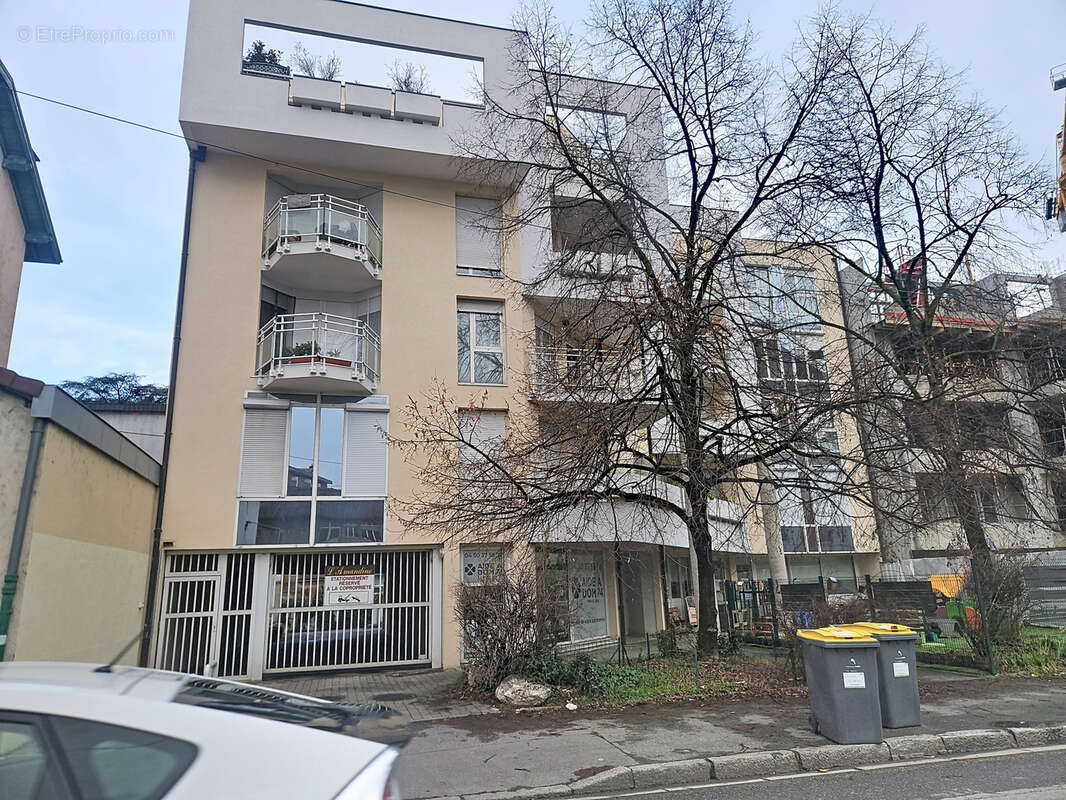 Appartement à ANNEMASSE