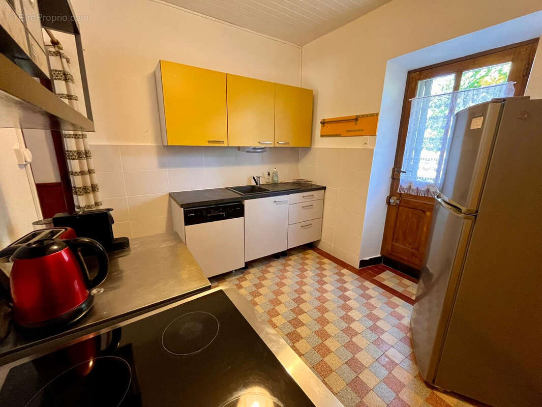 Maison de village 3 pièces  - 52 m2  - Cour privative et atelier - photo 7