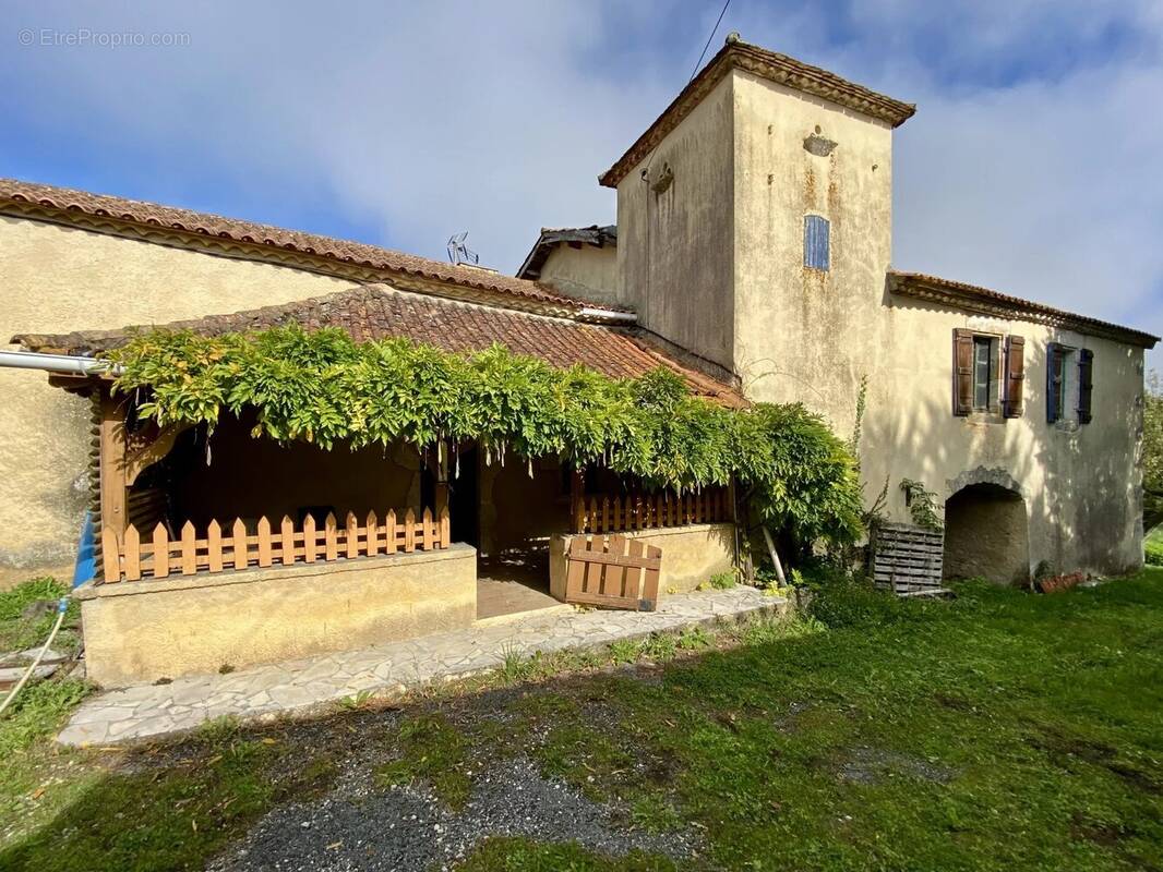 Maison à SAINT-CASSIEN