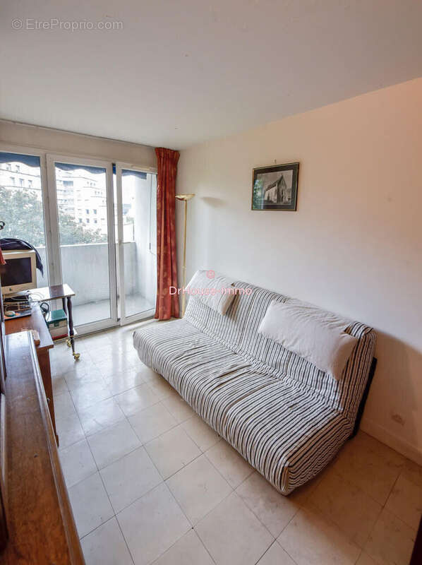Appartement à MONTROUGE