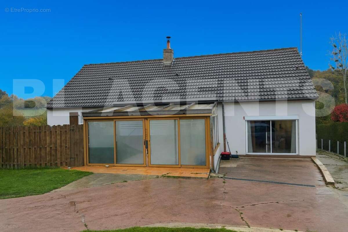 PHOTO 13 - Maison à MARIGNE-LAILLE