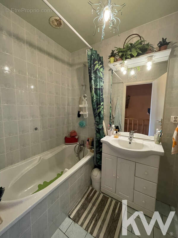 Maison 65 m² à Pont-Du-Chateau  - photo 8
