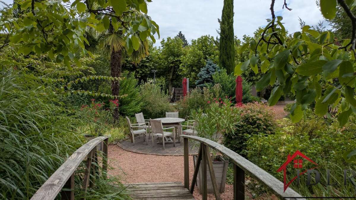 Maison à CHALON-SUR-SAONE
