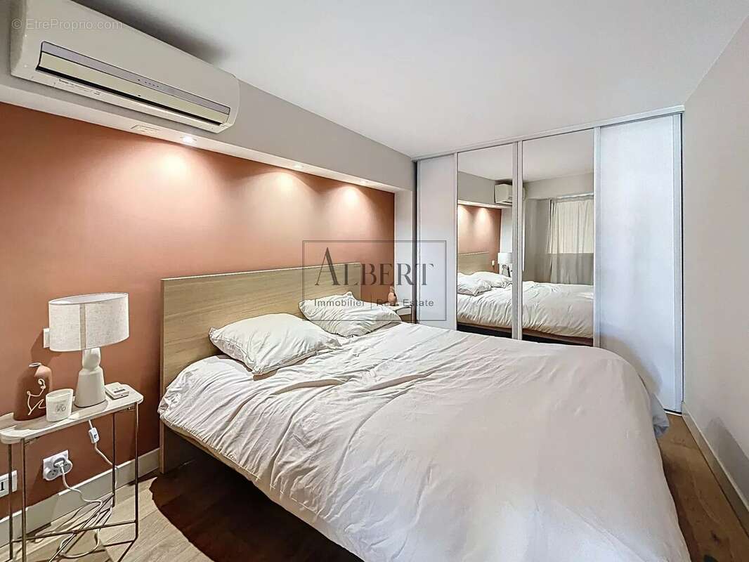 Appartement à VILLEFRANCHE-SUR-MER